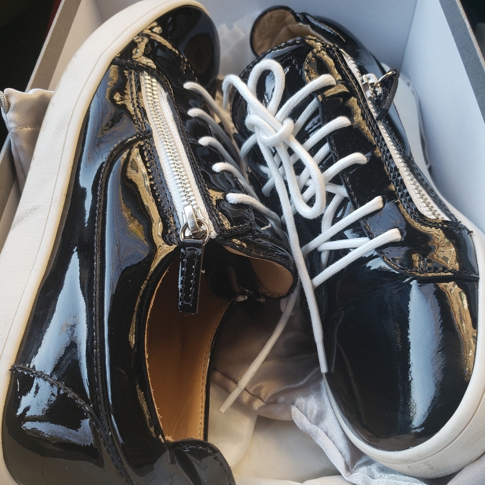 Guisseppe zanotti sneakers